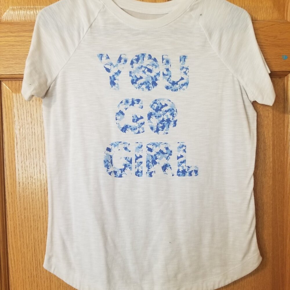 Girl's athletic top